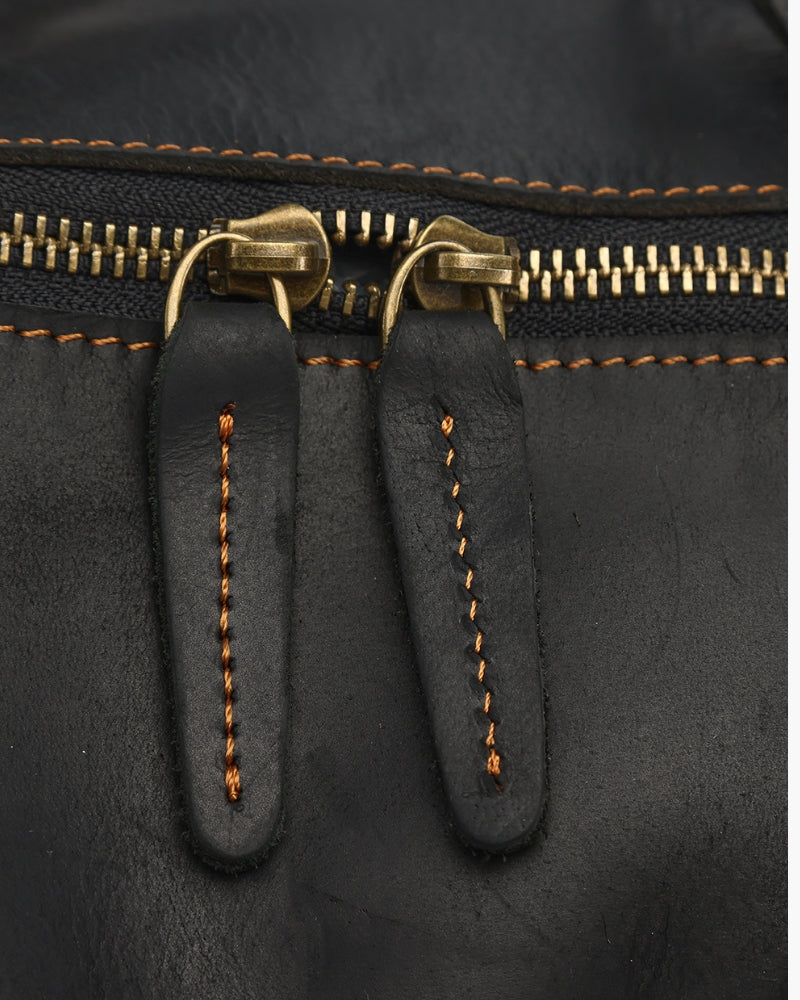 Montague Leder -Duffle