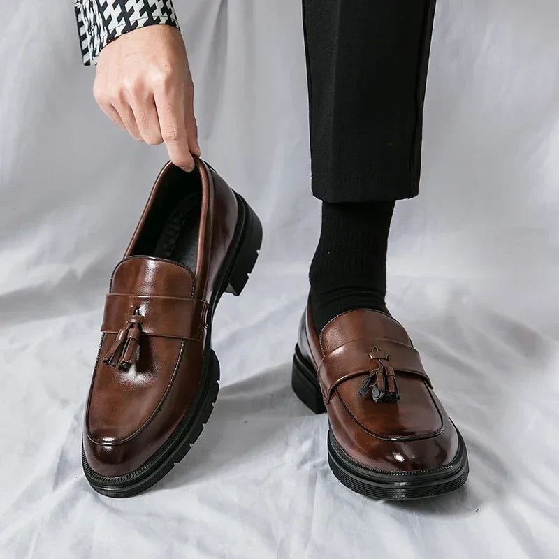 Cruz Authentic Leather Loafers